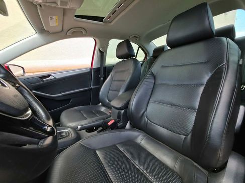 Used 2015 Volkswagen Jetta SE FWD image 10