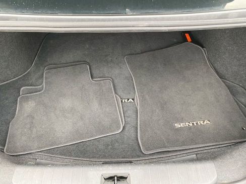 Used 2024 Nissan Sentra SV image 33