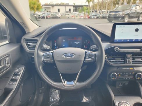 Used 2024 Ford Escape Active image 17