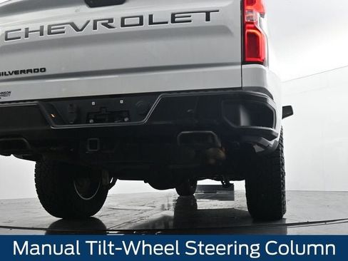 Used 2020 Chevrolet Silverado 1500 LT Trail Boss AWD/4WD image 35