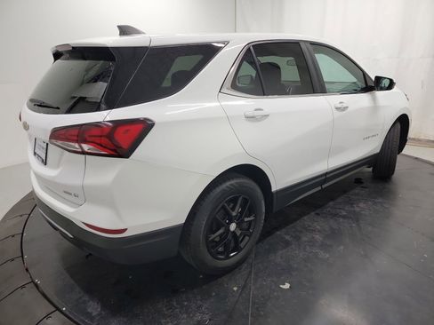Used 2022 Chevrolet Equinox LT AWD/4WD image 9