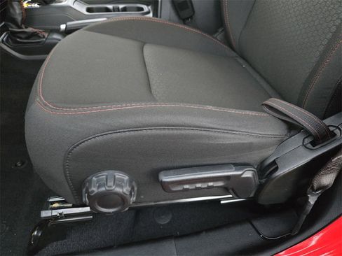 Used 2020 Jeep Wrangler Unlimited Rubicon image 14