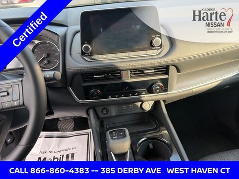 Certified 2026 Nissan Rogue SV AWD/4WD image 11