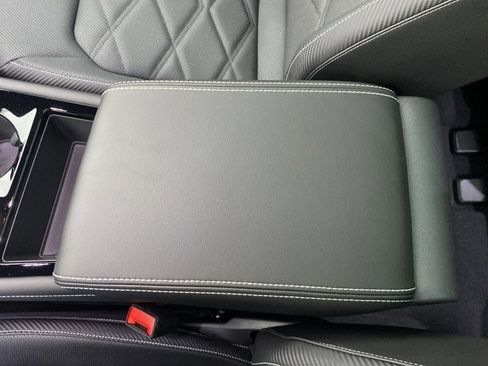 New 2026 Volkswagen Atlas Cross Sport SE image 38