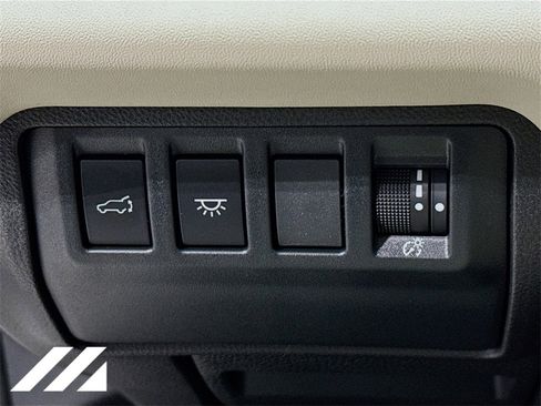 New 2025 Subaru Ascent Limited w/ Popular Package #2 image 10