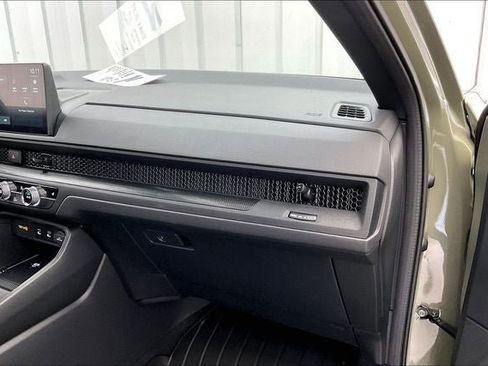 Certified 2026 Honda CR-V TrailSport image 18