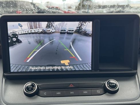 Used 2023 Ford Maverick Lariat w/ Lariat Luxury Package image 32