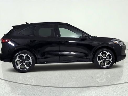 Used 2025 Ford Escape ST-Line Elite AWD/4WD image 7