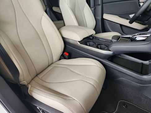 New 2026 Acura RDX SH-AWD image 13