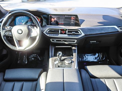 Used 2021 BMW X5 xDrive40i w/ Convenience Package image 12