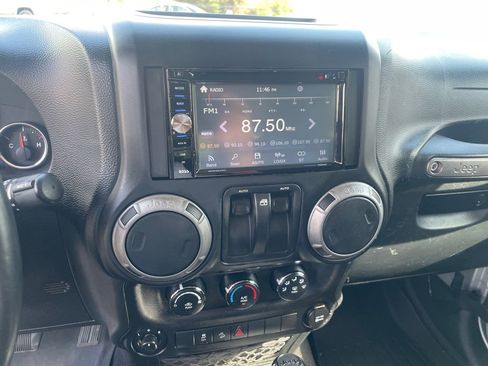 Used 2012 Jeep Wrangler Sport image 14