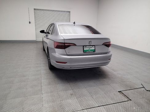 Used 2021 Volkswagen Jetta SE image 6