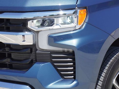 Used 2024 Chevrolet Silverado 1500 LT w/ All Star Edition Plus RWD image 2
