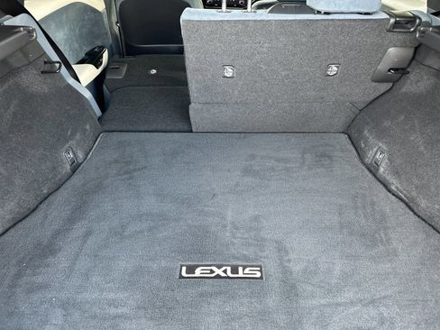 Used 2023 Lexus RZ 450e Premium w/ Accessory Package (Z1) image 17