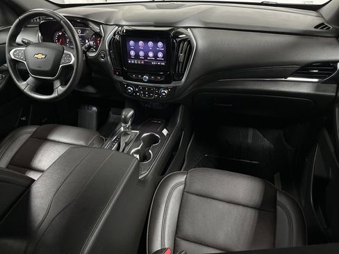 Used 2022 Chevrolet Traverse High Country image 11