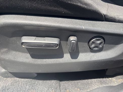 Used 2020 Honda CR-V EX image 9