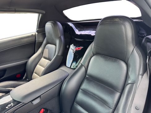 Used 2011 Chevrolet Corvette Grand Sport w/ Preferred Equipment Group RWD image 13