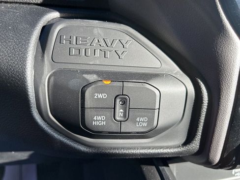 New 2026 RAM 2500 Big Horn AWD/4WD image 16