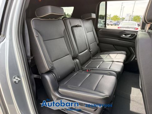 Used 2023 GMC Yukon XL SLT AWD/4WD image 26