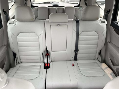 New 2026 Volkswagen Atlas SEL AWD/4WD image 14