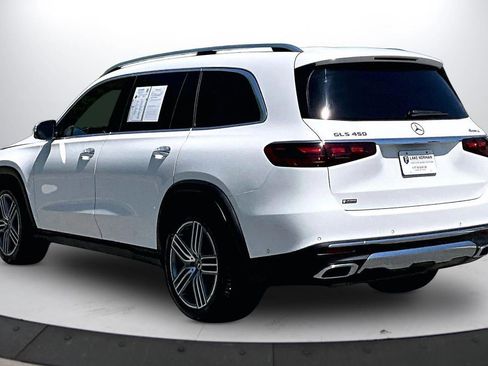 Used 2025 Mercedes-Benz GLS 450 4MATIC image 7