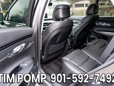 Used 2023 Genesis GV70 2.5T w/ Select Package image 13