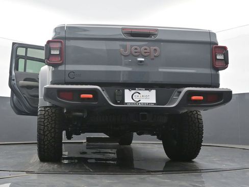 New 2025 Jeep Gladiator Mojave w/ Safety Group image 60