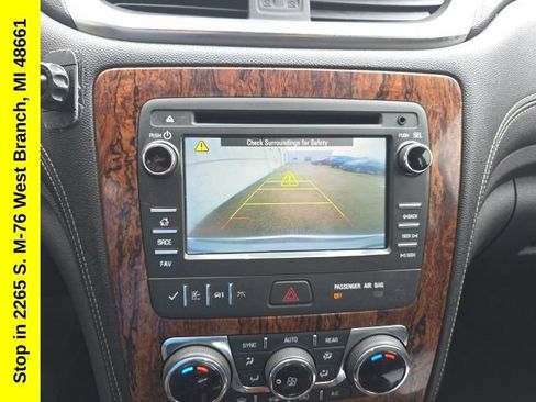 Used 2013 Chevrolet Traverse LT FWD image 21