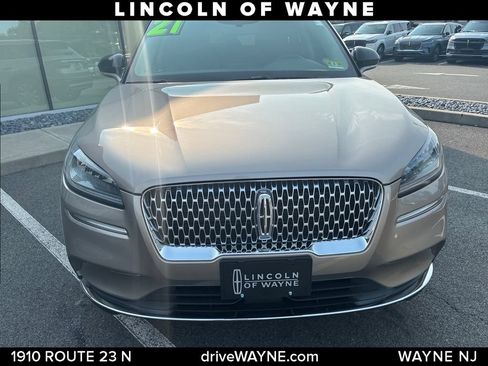 Certified 2021 Lincoln Corsair AWD w/ Premium Package image 11
