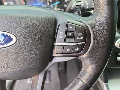 Used 2020 Ford Explorer XLT w/ Equipment Group 202A image 17