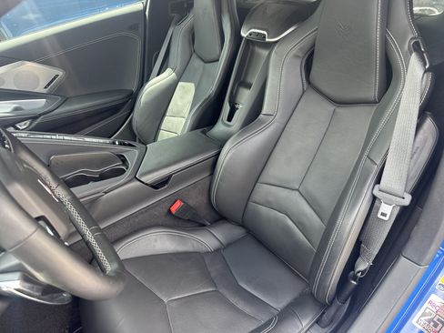 Used 2020 Chevrolet Corvette Stingray Preferred Cpe w/ 2LT Preferred Equipment Group RWD image 5