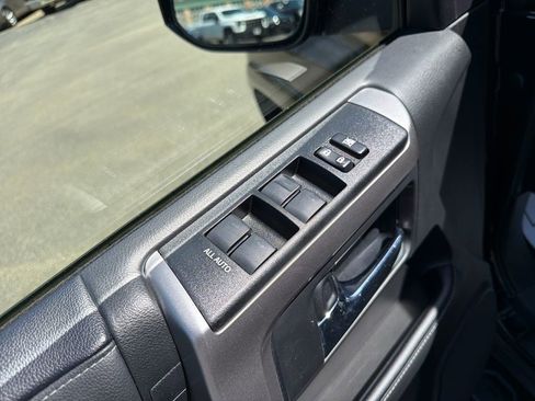 Used 2020 Toyota 4Runner SR5 Premium w/ Moonroof Package AWD/4WD image 13