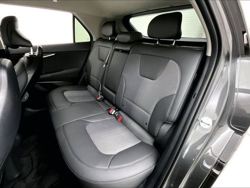 Used 2025 Kia Niro Wind w/ Wind Preserve Package image 32