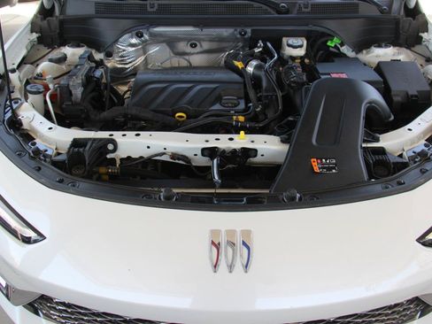 Used 2024 Buick Envista Sport Touring FWD image 31