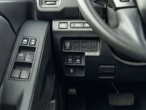 Used 2022 Nissan Frontier S w/ Technology Package AWD/4WD image 25