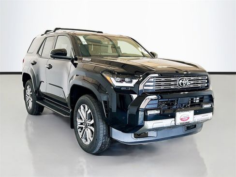 New 2025 Toyota 4Runner Limited image 3