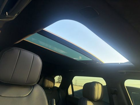 Certified 2025 Land Rover Range Rover Sport Dynamic SE AWD/4WD image 5