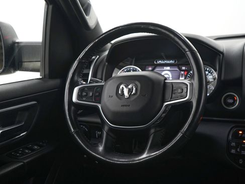 Used 2020 RAM 1500 Big Horn AWD/4WD image 14