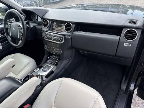 Used 2014 Land Rover LR4 HSE LUX AWD/4WD image 15
