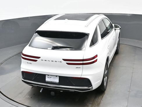 New 2026 Genesis GV70 2.5T Advanced image 25