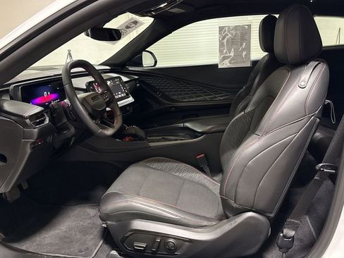 Used 2025 Dodge Charger R/T w/ Quick Order Package 25M R/T image 20