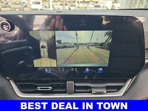 New 2026 Chevrolet Equinox LT FWD image 42