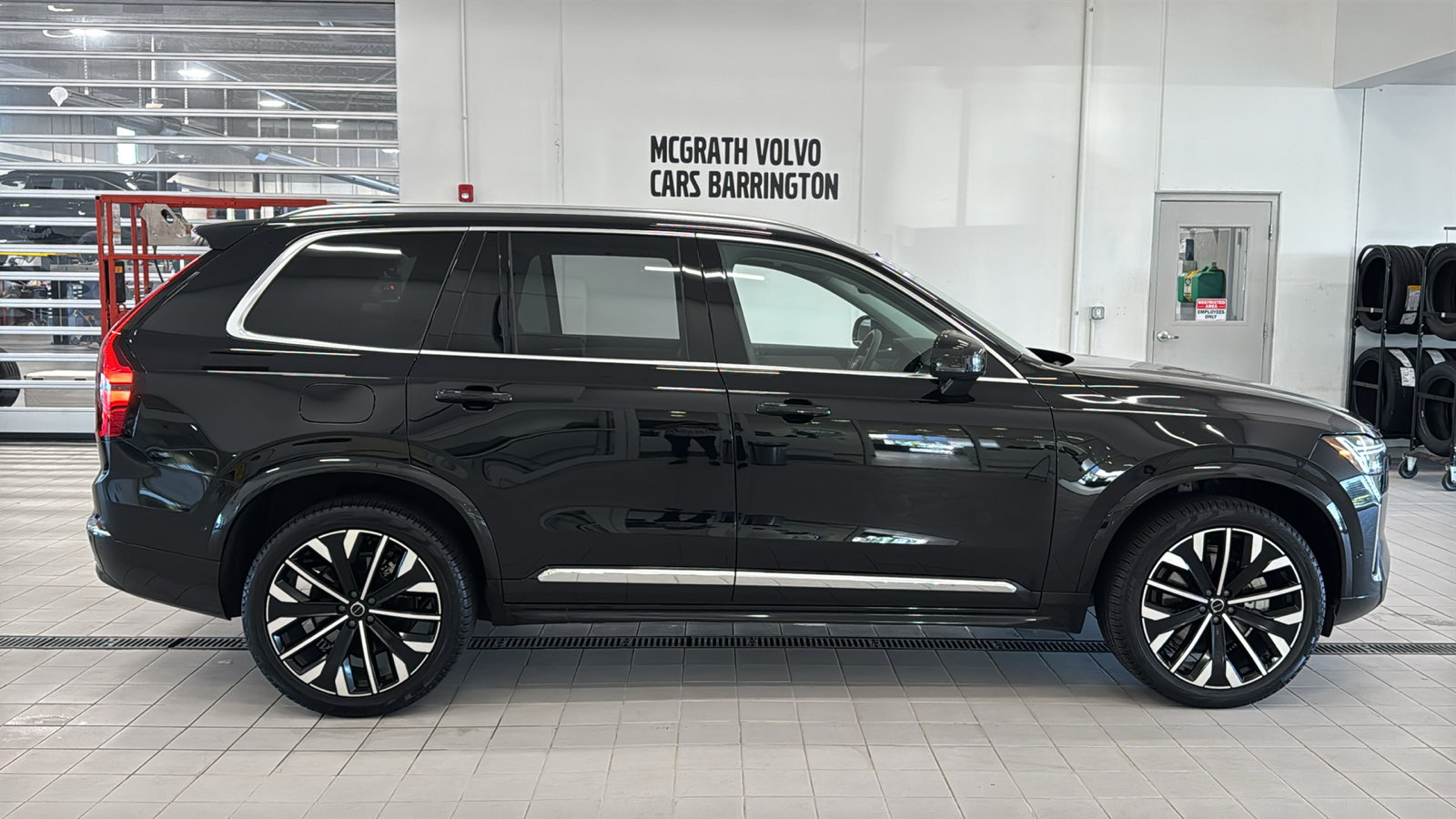 Used 2026 Volvo XC90 B6 Plus AWD/4WD image 4