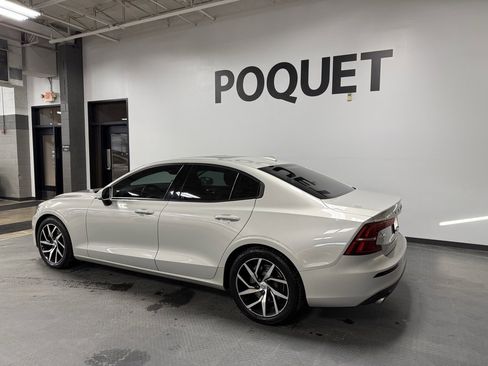 Used 2020 Volvo S60 T5 Momentum w/ Protection Package Premier image 6
