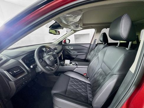 New 2026 Nissan Rogue Platinum image 21