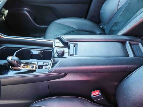 Certified 2026 Toyota Grand Highlander AWD Hybrid image 24