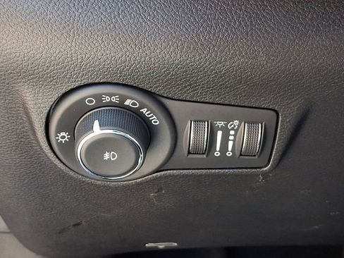 Used 2024 Jeep Compass Latitude AWD/4WD image 26