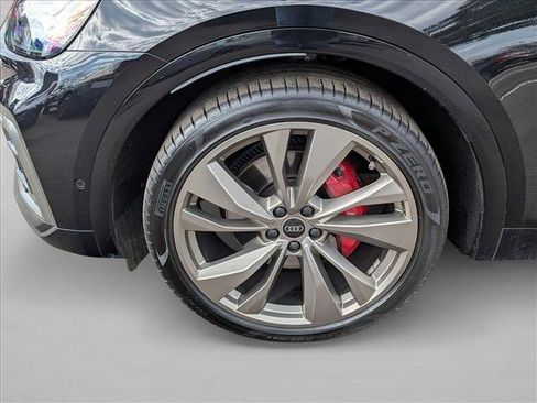 Used 2025 Audi SQ5 Prestige image 26