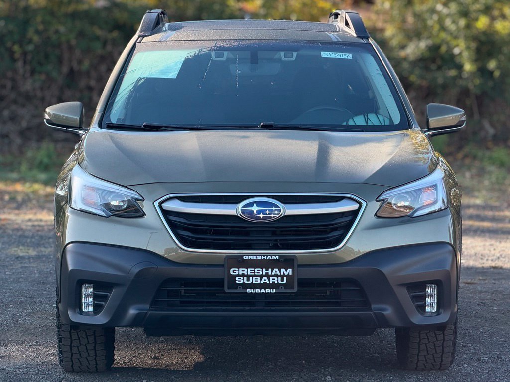 Used 2022 Subaru Outback Premium AWD/4WD image 2