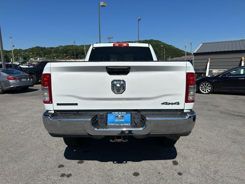 Used 2024 RAM 2500 Big Horn AWD/4WD image 3
